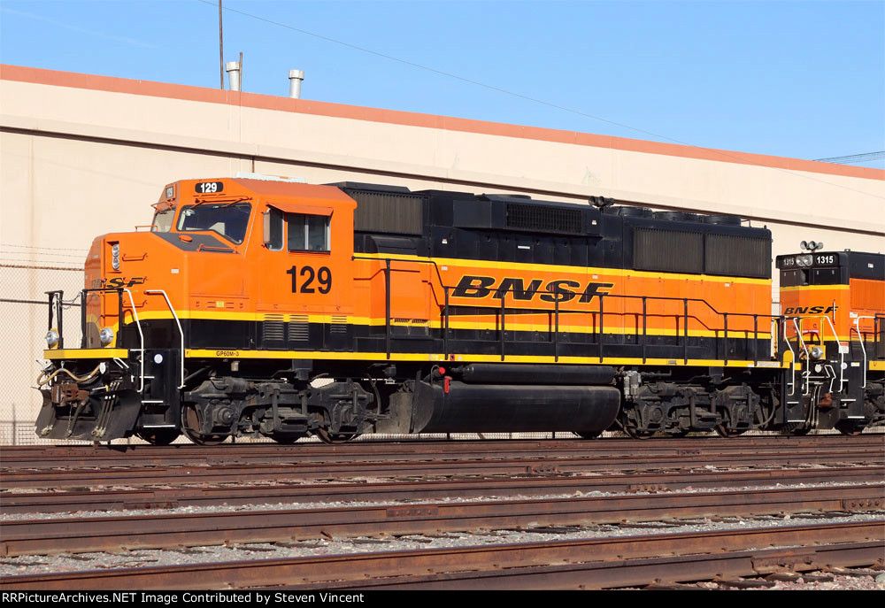 BNSF GP60M #129